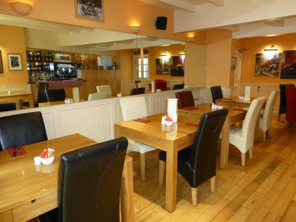 The Atherstone Red Lion Hotel Extérieur photo