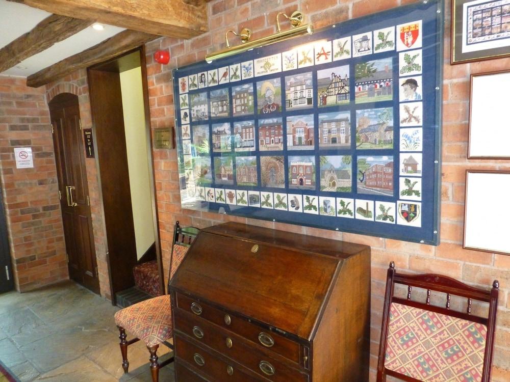 The Atherstone Red Lion Hotel Extérieur photo