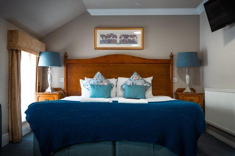 The Atherstone Red Lion Hotel Extérieur photo