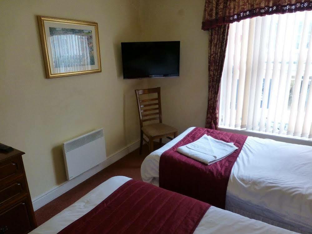 The Atherstone Red Lion Hotel Extérieur photo